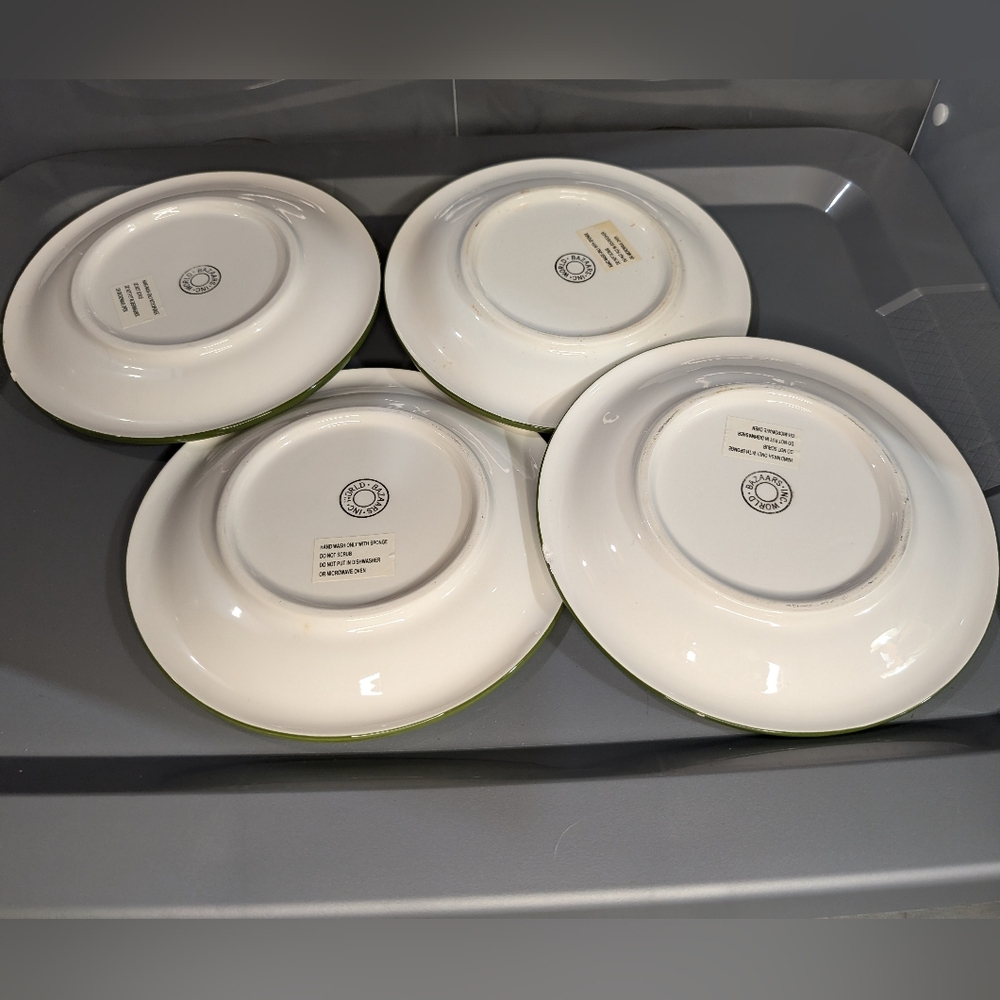 World Bazaars Inc NWT‎ 4 handpainted fruit ceramic 7.5' salad plates - Picture 4 of 5